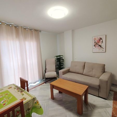 Apartamentos Seneca Junto Al Centro Málaga Eksteriør billede