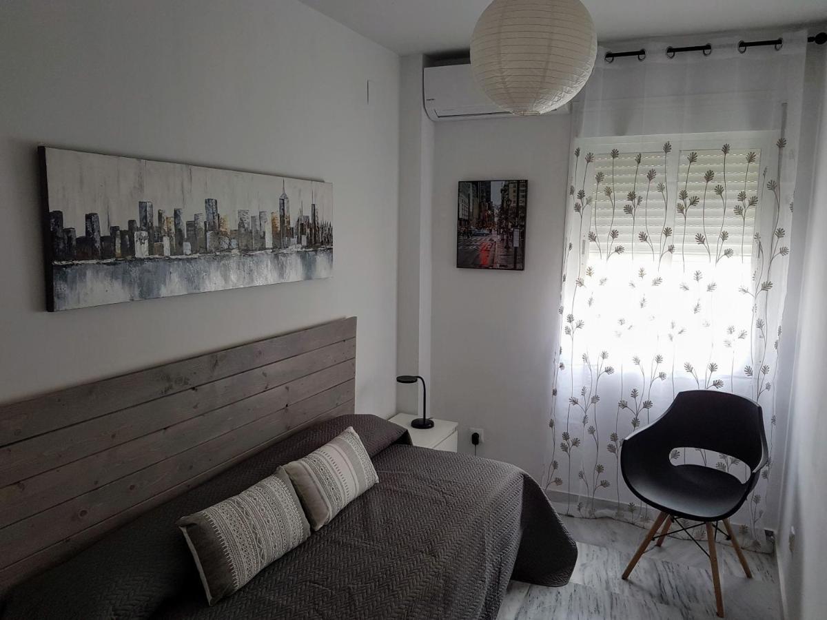 Apartamentos Seneca Junto Al Centro Málaga Eksteriør billede