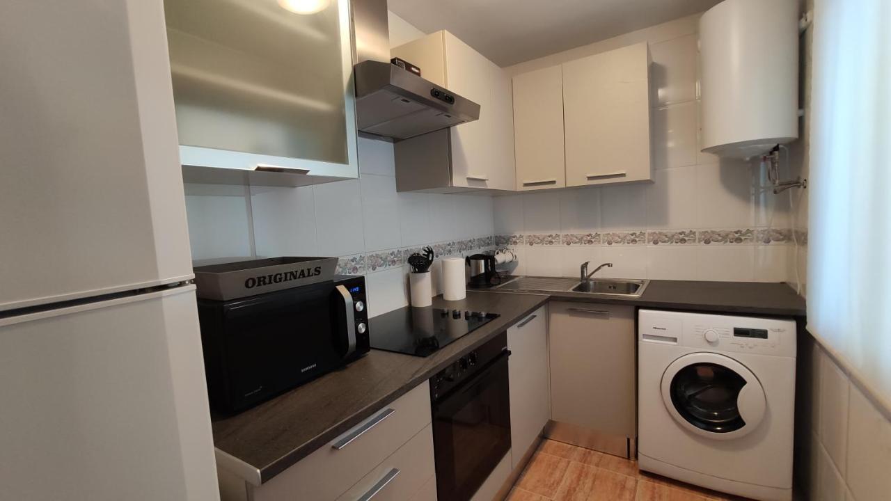 Apartamentos Seneca Junto Al Centro Málaga Eksteriør billede