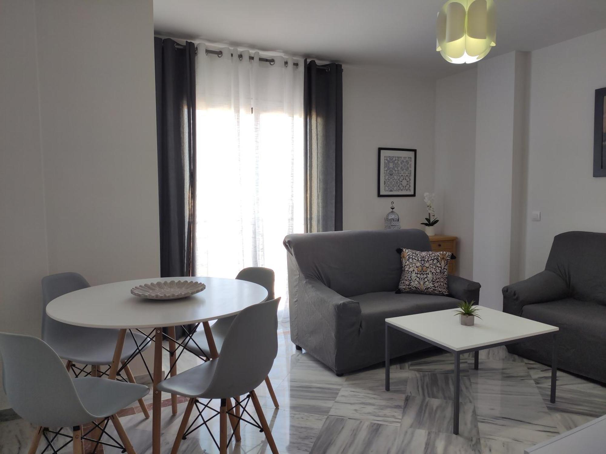 Apartamentos Seneca Junto Al Centro Málaga Eksteriør billede