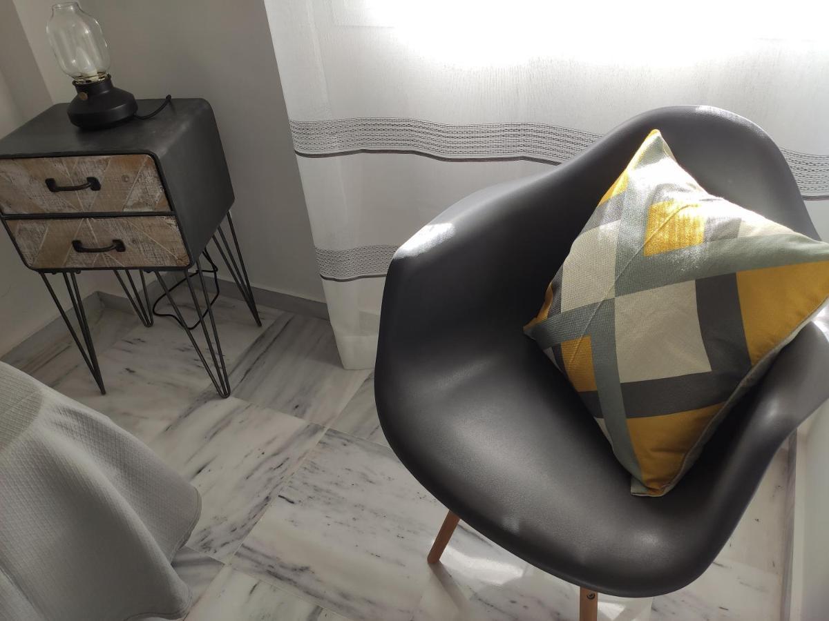 Apartamentos Seneca Junto Al Centro Málaga Eksteriør billede