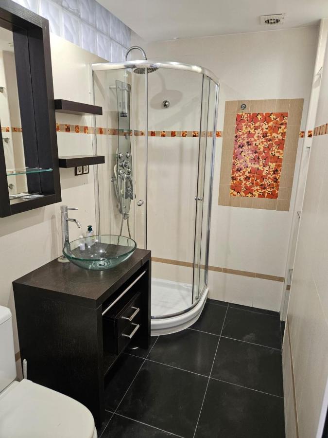 Apartamentos Seneca Junto Al Centro Málaga Eksteriør billede