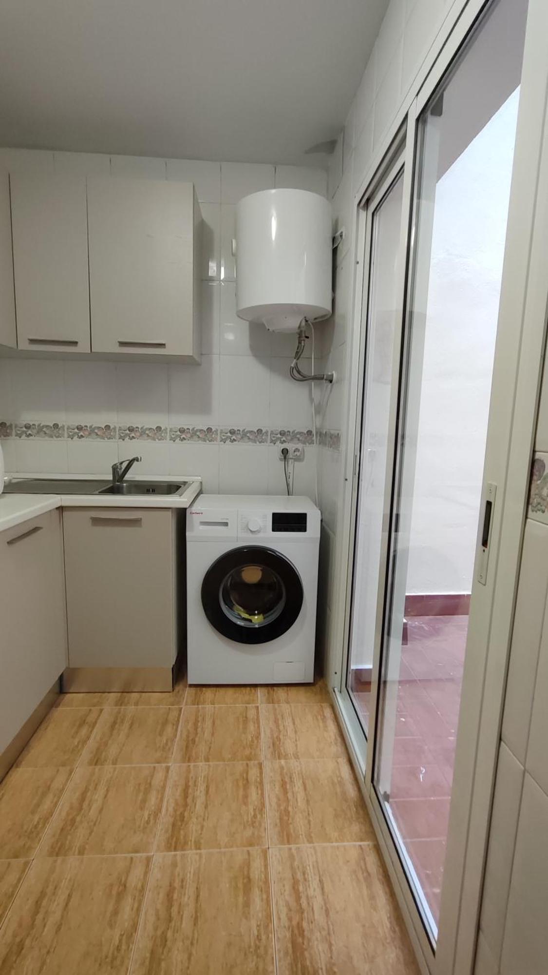 Apartamentos Seneca Junto Al Centro Málaga Eksteriør billede