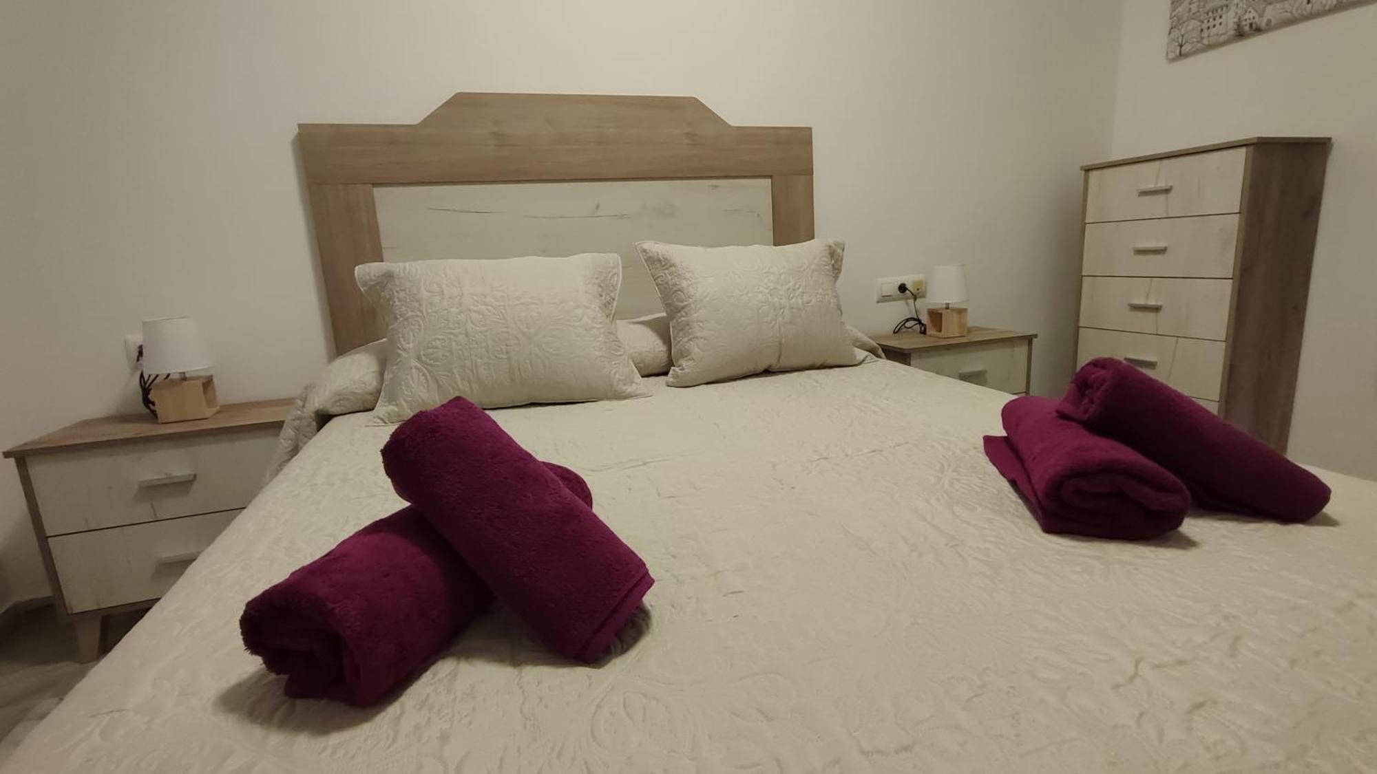 Apartamentos Seneca Junto Al Centro Málaga Eksteriør billede