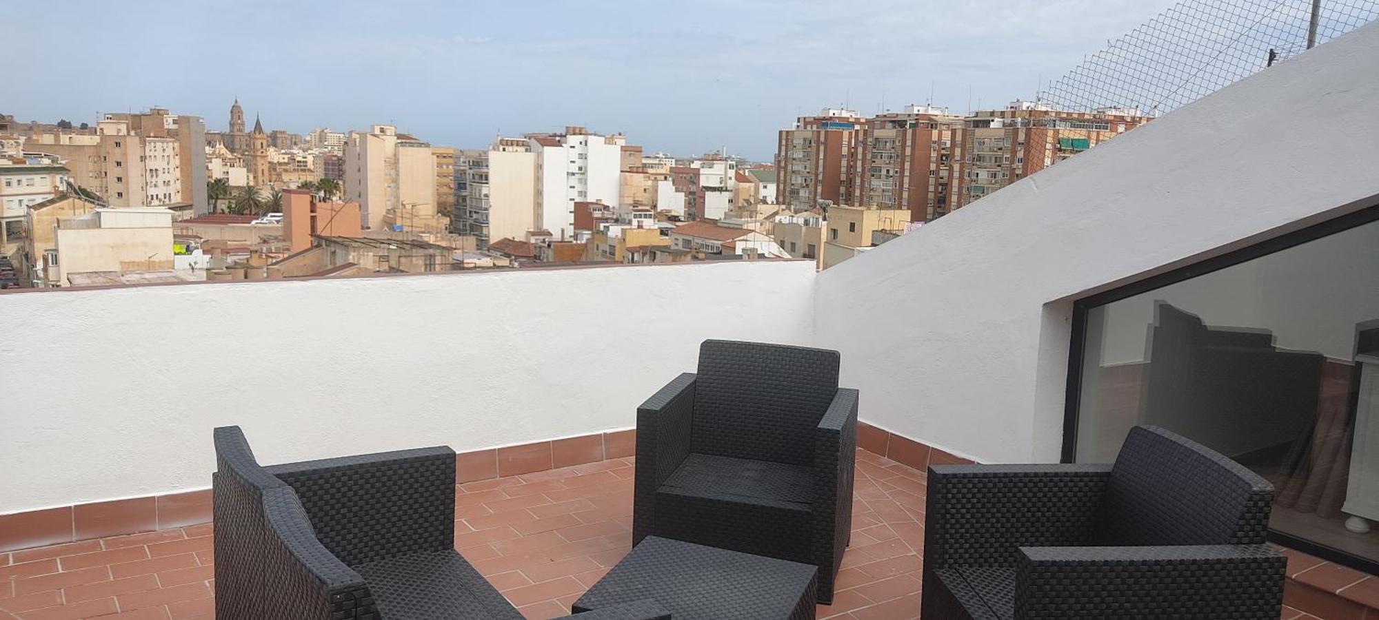 Apartamentos Seneca Junto Al Centro Málaga Eksteriør billede